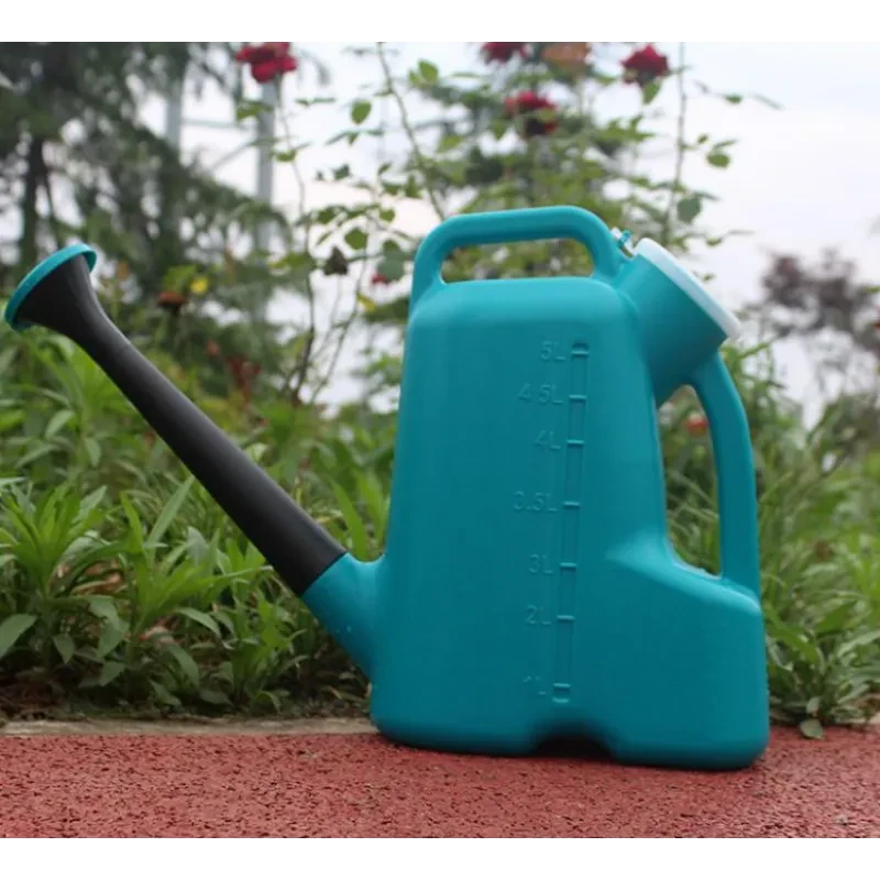 Durable Garden Watering Can – Large-Capacity Plastic Water Sprinkler for Home & Outdoor Use (5L)