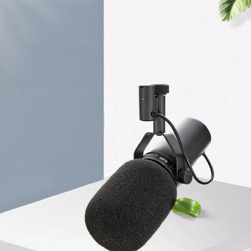 SM7B Studio Microphone – Professional Moving Coil Recording Mic for Broadcasting, Podcasts & Vocals