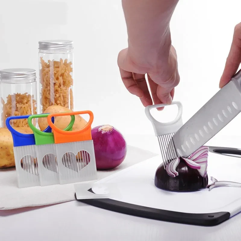 Stainless Steel Onion Holder – Vegetable & Fruit Slicing Guide Tool with Grip Handle