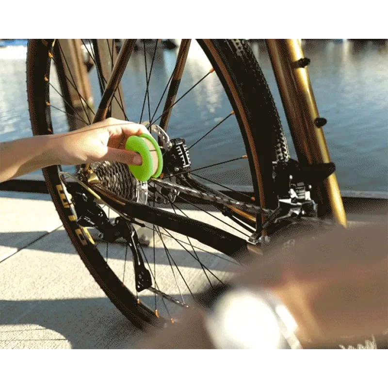 Bicycle Chain Washer Tool – Magnetic Chain Cleaner for Bikes