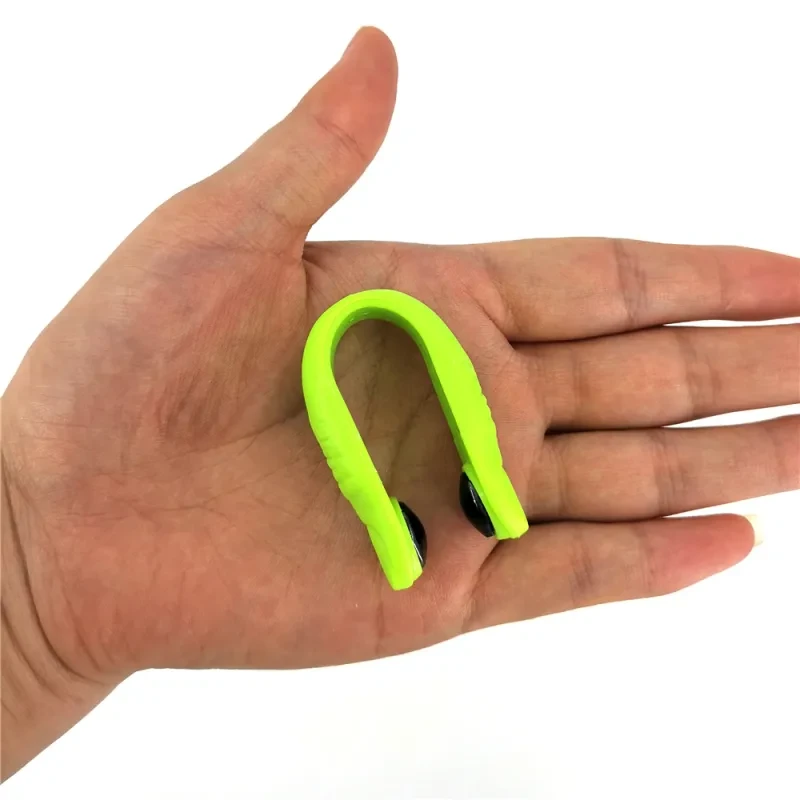Mini Acupressure Clip – LI4 Massage Tool for Headache Relief