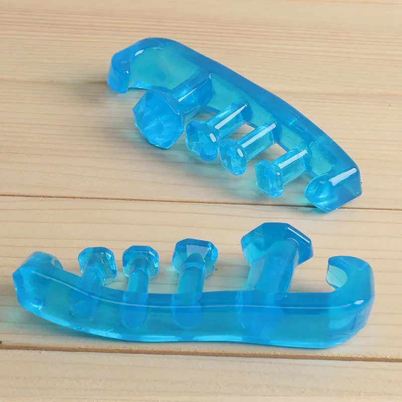 Diamond Five-Hole Toe Separator – Soft Gel Foot Spacer