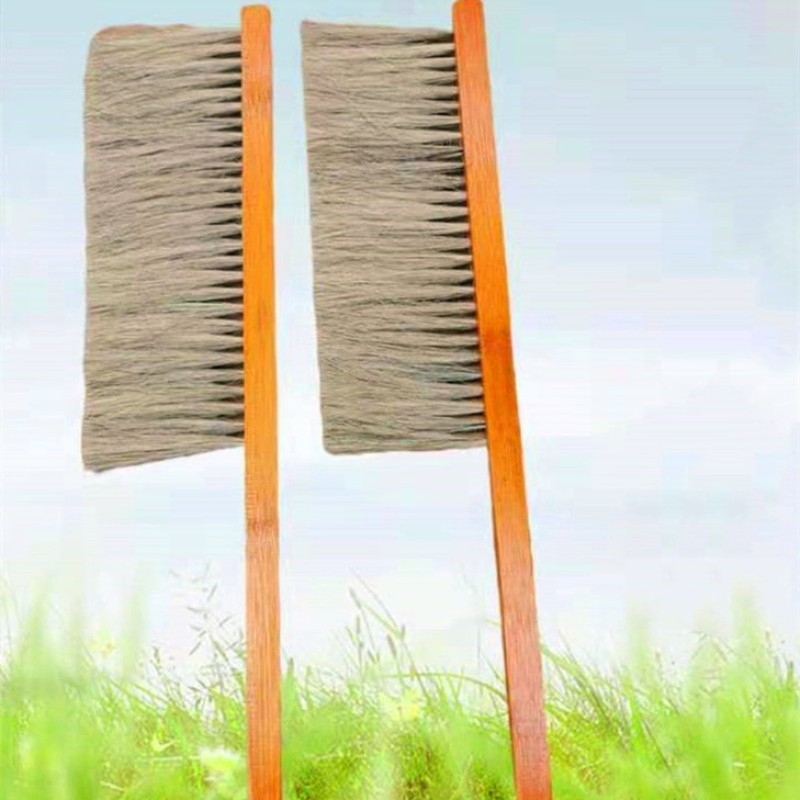 Double Row Bee Sweep Tool – Soft Bristles for Gentle Beekeeping