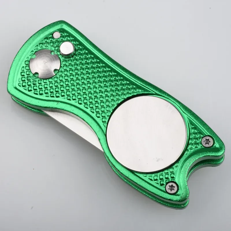 Golf Divot Repair Tool – Metal Fork with Aluminum Handle & Marker