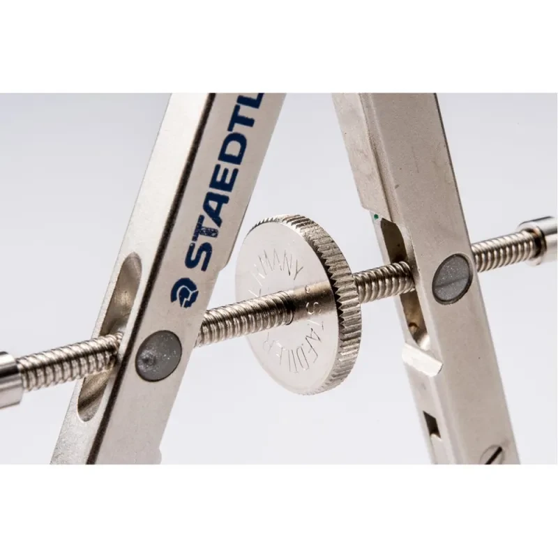 STAEDTLER Precision Drawing Compass – Steel, Telescopic Arm