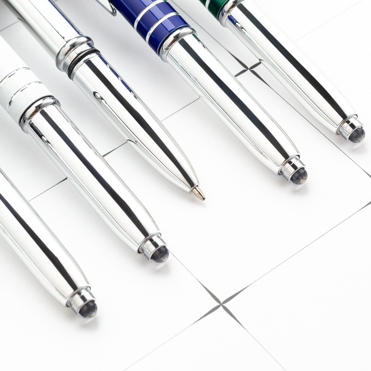 3-in-1 Stylus LED Ballpoint Pen – Touchscreen, Light & Write Tool