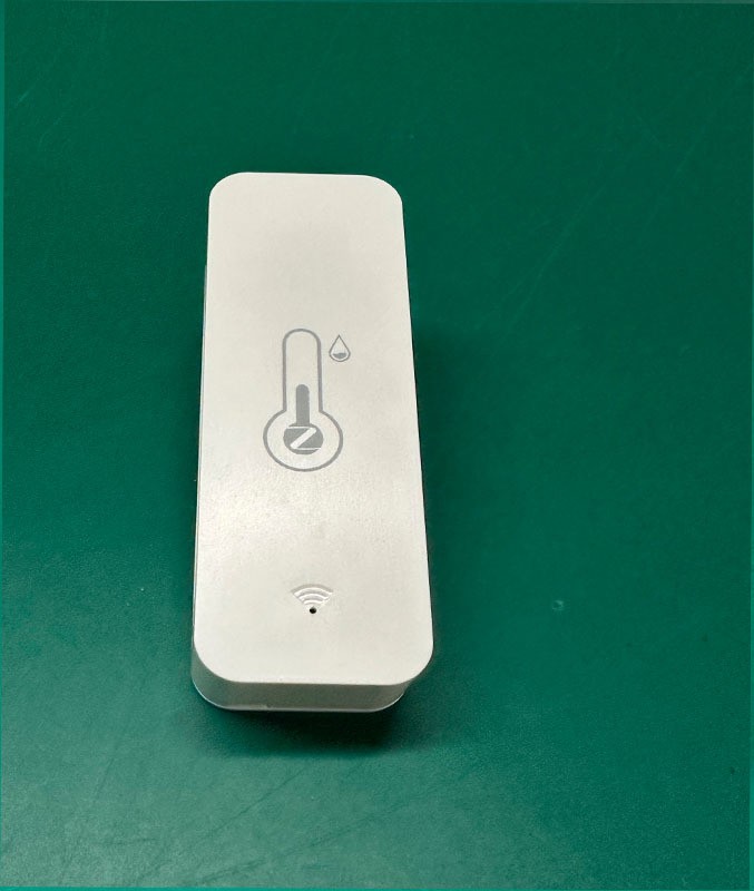 Smart WiFi Temperature & Humidity Sensor