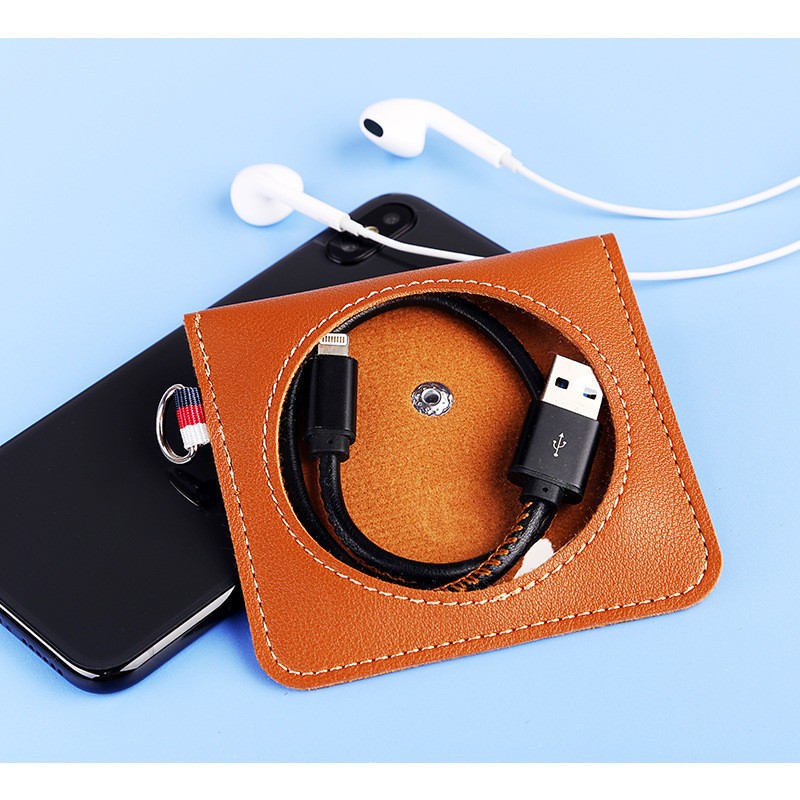 Leather Display Cable Storage Bag – Compact Earphone & Wire Organizer