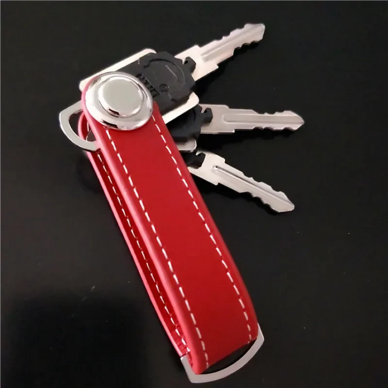 Premium Leather Keychain Wallet – Compact Chrome Organizer