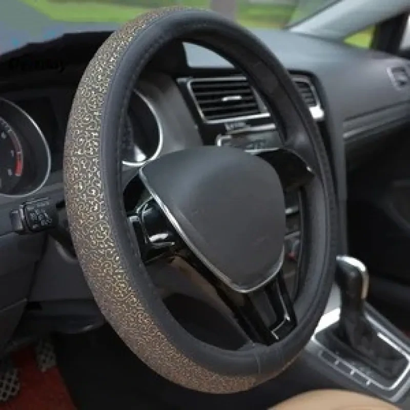 Carved Ice Silk Leather Steering Wheel Cover – All-Season Fit