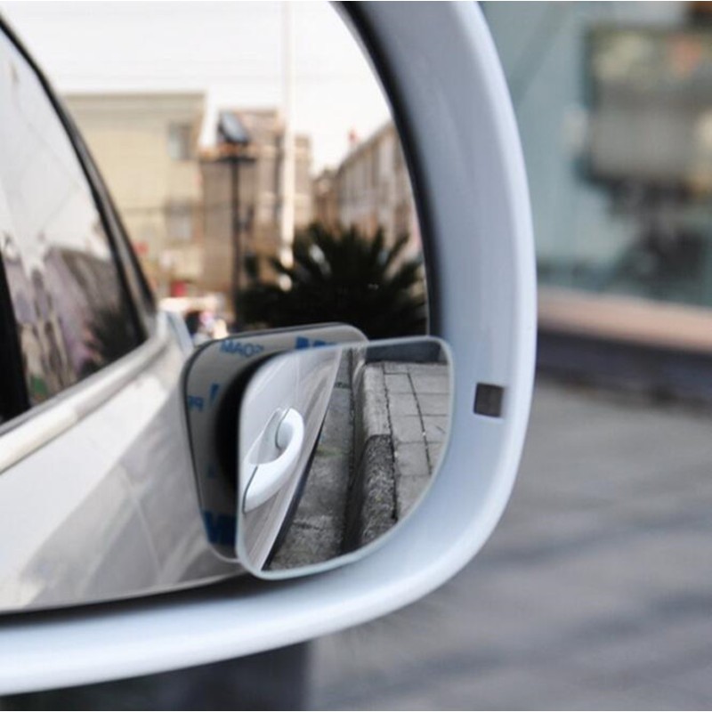 Adjustable Fan-Shaped Blind Spot Mirror – HD Glass Rearview Aid
