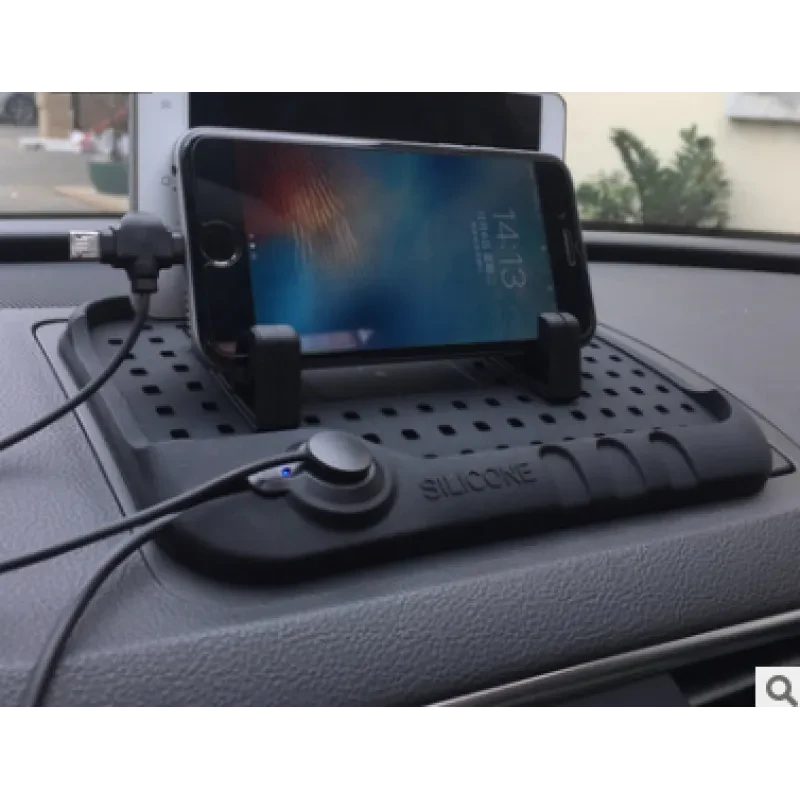 VoltMat X – Magnetic Dashboard Pad with Built-In USB Charging