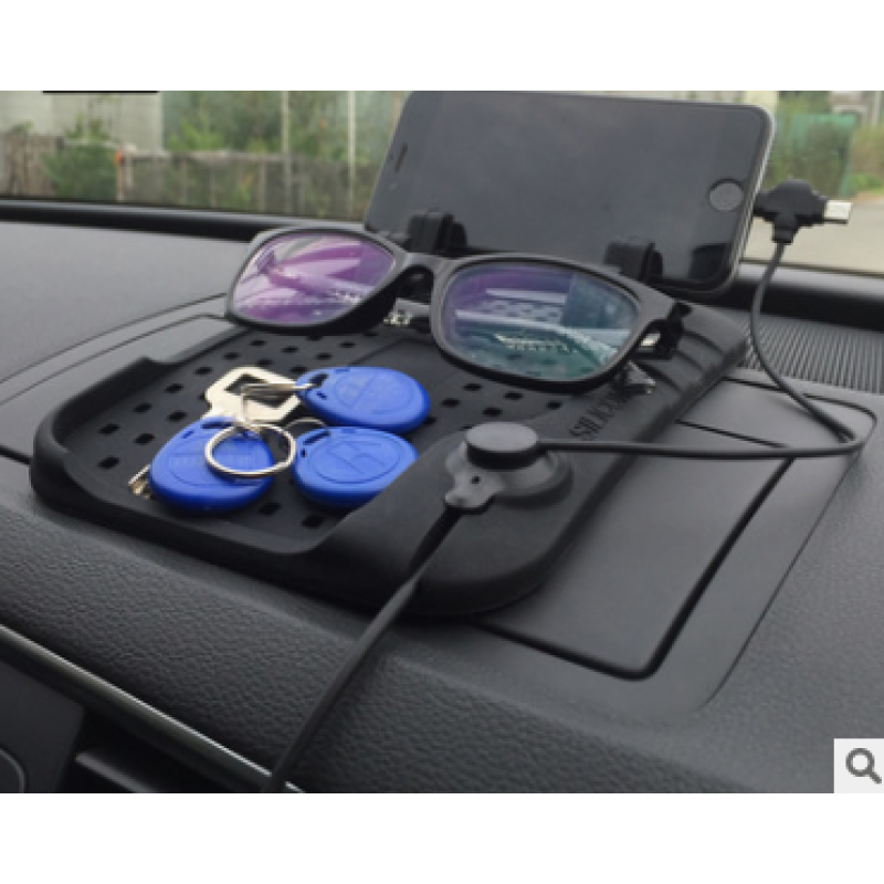 VoltMat X – Magnetic Dashboard Pad with Built-In USB Charging
