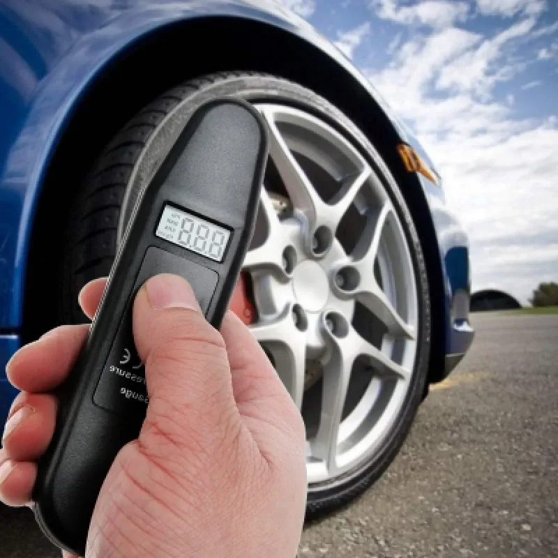 Digital Tire Pressure Gauge – LCD Display, Auto Shut-off, PSI & BAR