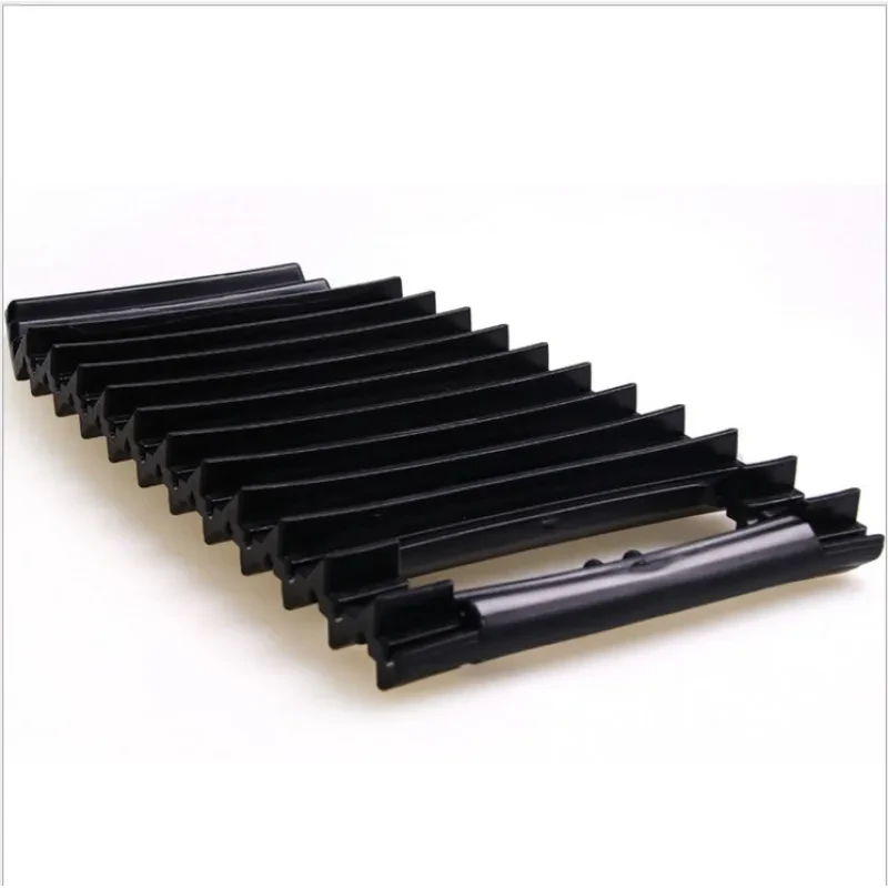 Universal Car Tire Traction Mat – Anti-Skid Snow & Mud Grip Pad