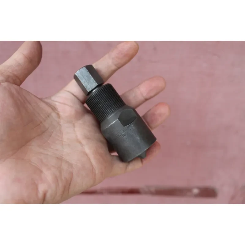 Motorcycle Magneto Puller Tool – Engine Repair 70110 125 150