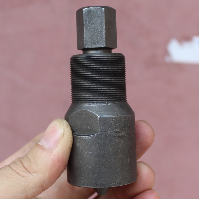 Motorcycle Magneto Puller Tool – Engine Repair 70110 125 150