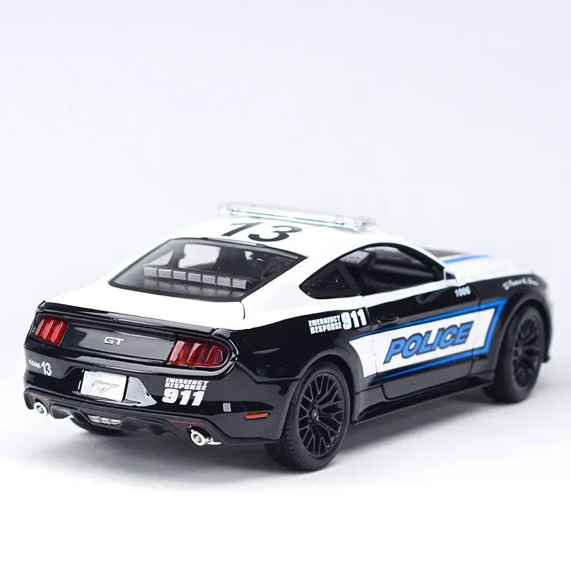 2015 Ford Mustang GT Police Car Model – Meritor Original Diecast
