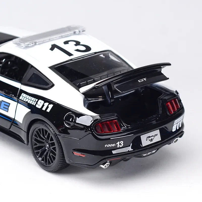 2015 Ford Mustang GT Police Car Model – Meritor Original Diecast