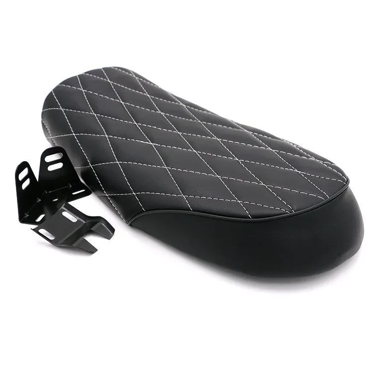 Retro Diamond Motorcycle Seat Cushion – Waterproof & Comfortable