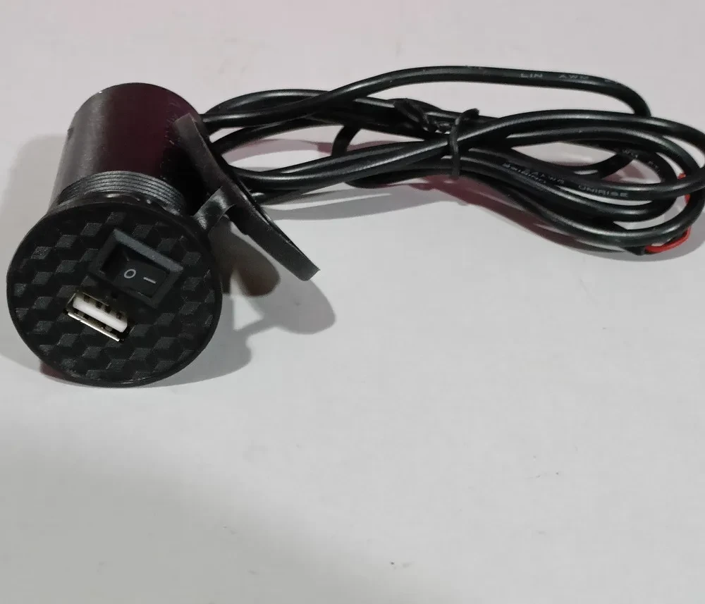 MotoCharge USB Phone Charger – 12V/24V Waterproof Motorcycle Adapter