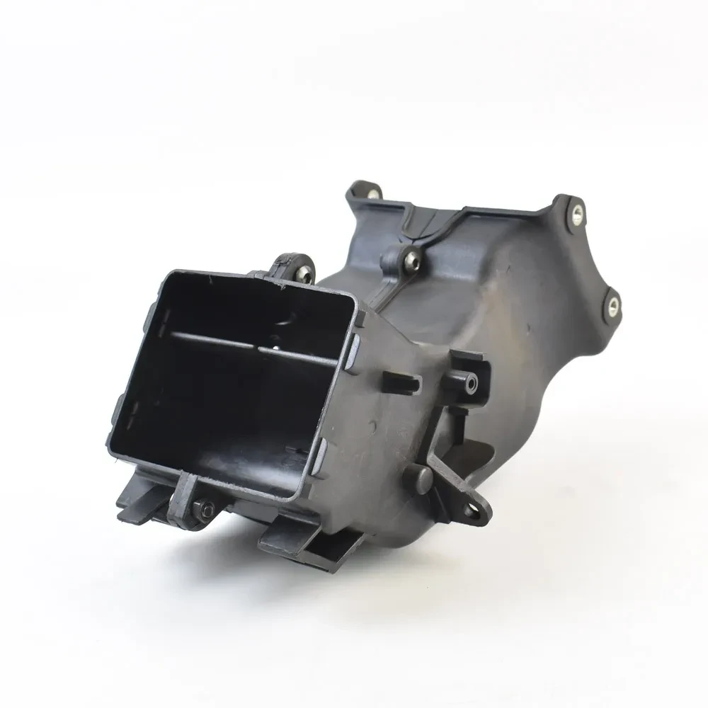 AirFlex Motorcycle Vent Tube – Breathable Intake Pipe for Yamaha