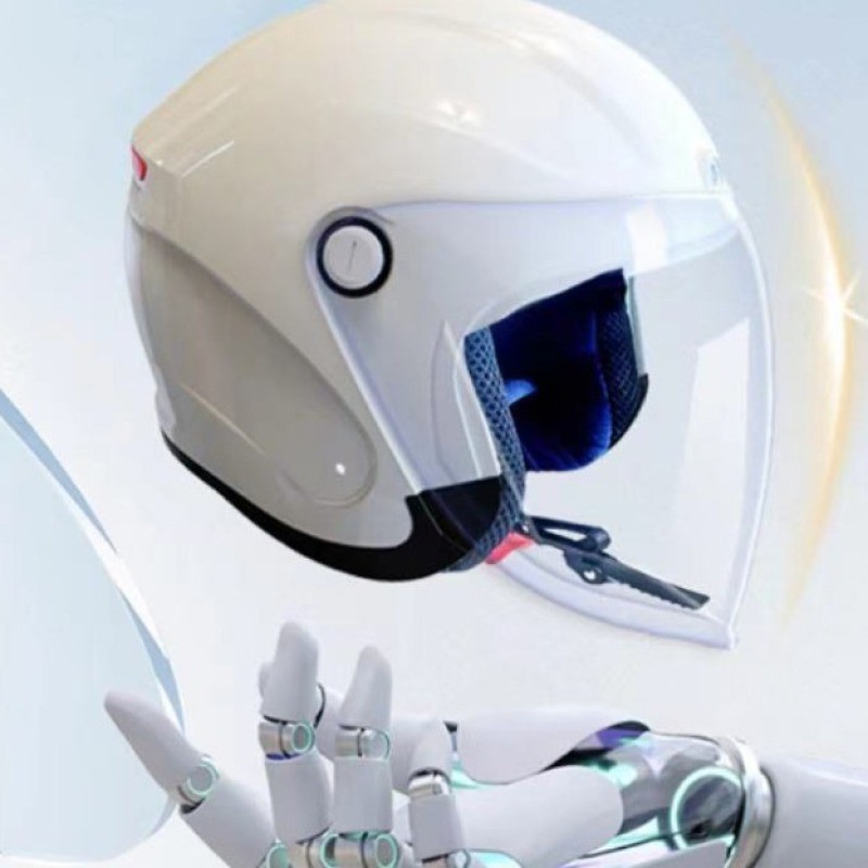 Smart Riding Helmet with Built-In Bluetooth Voice Control