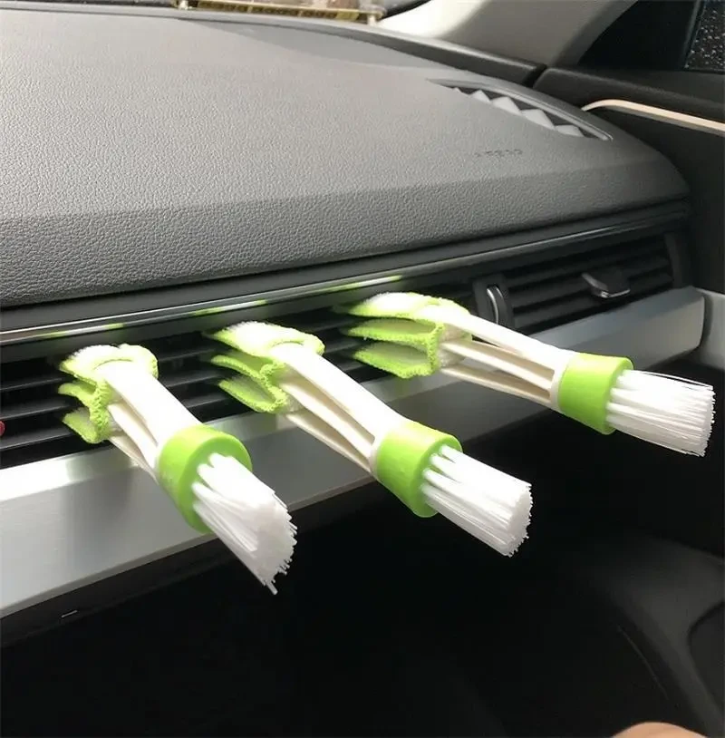 Soft Bristle Car Dust Removal Brush for Dashboard and Air Vents