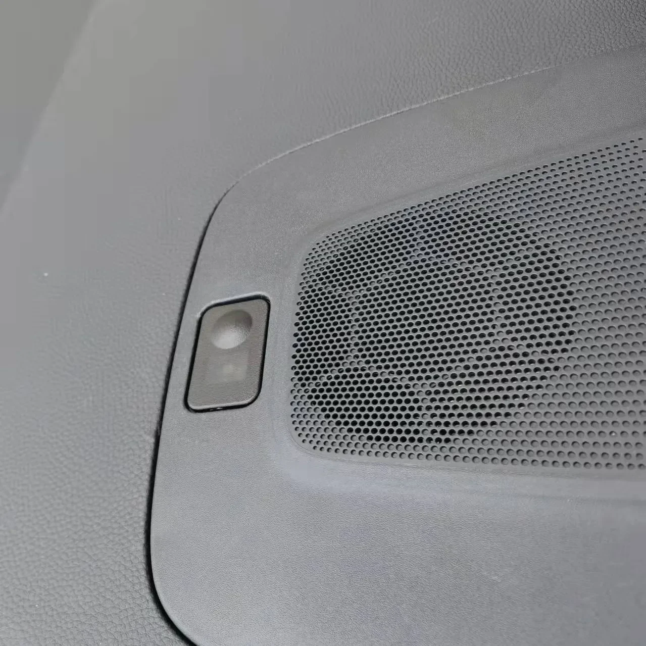 Auto Headlight Sensor for Civic & Guangben – Adjustable Sensitivity