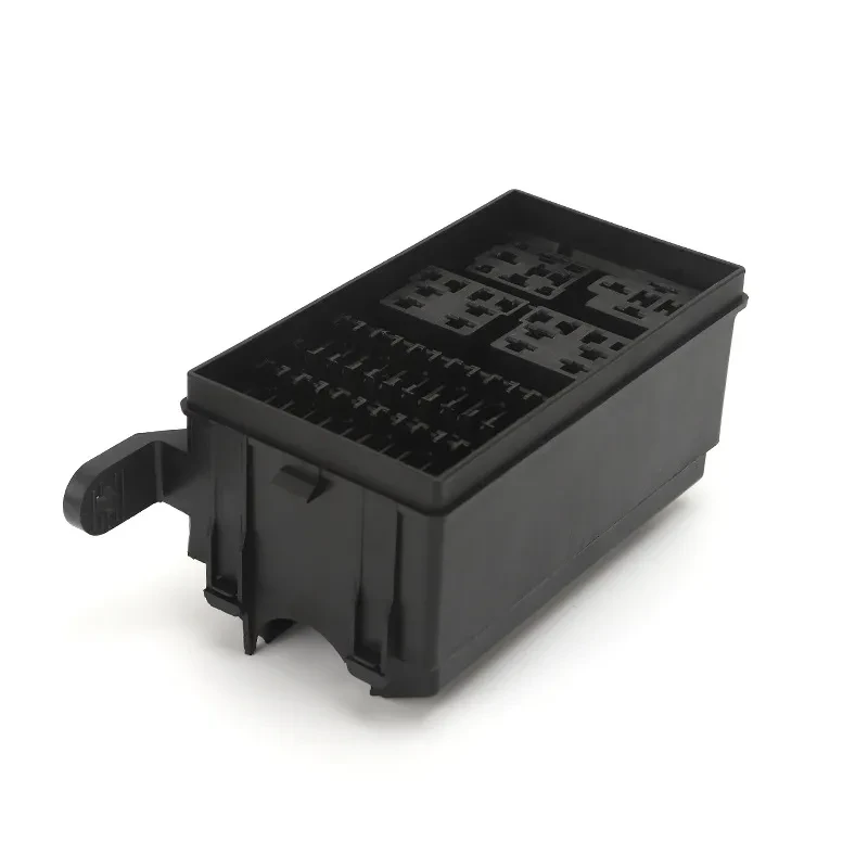 6-Way Automotive Fuse Box with 12V/24V Relay & 48V Capacity