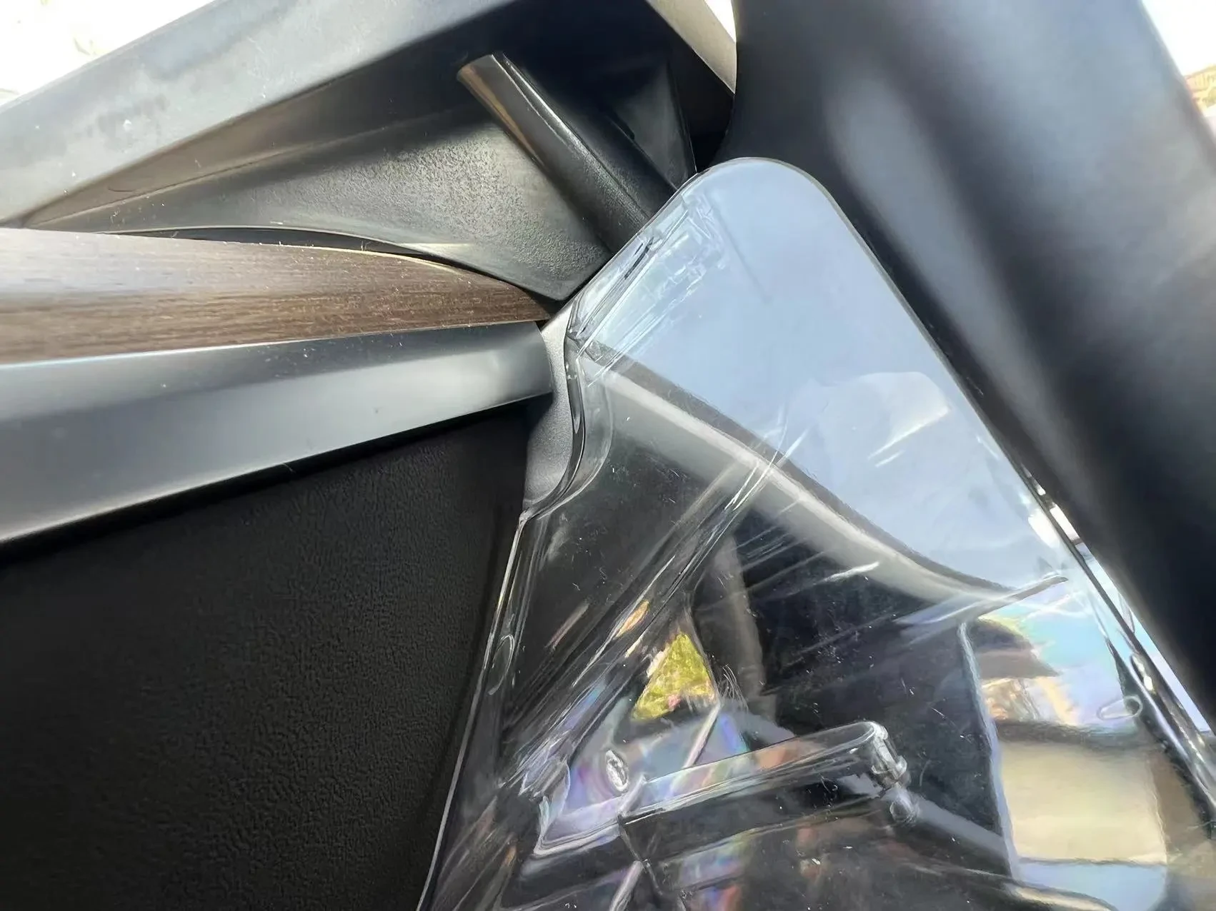 New Tesla M3/Y ABS Under-Screen Storage Box