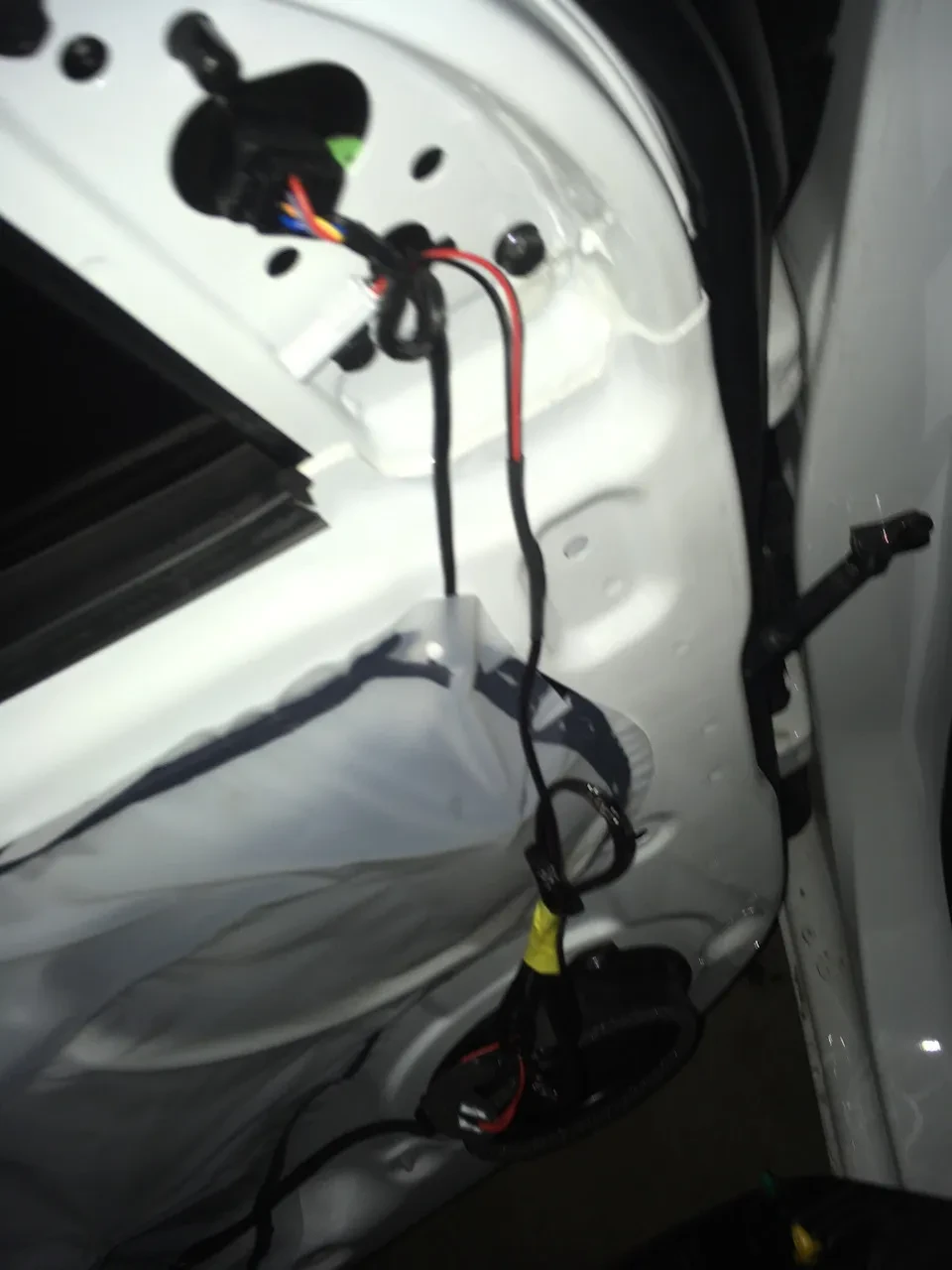 Hyundai Yona Car Tweeter Upgrade β Premium Sound Enhancement Set