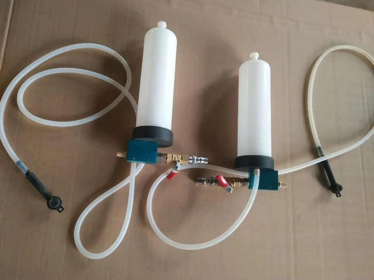 Advanced Brake Oil Suction Device for Efficient Vehicle Maintenance