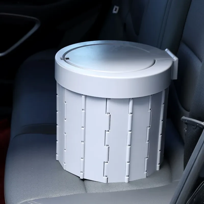 Portable Oval Car Toilet – Foldable Splash-Proof Travel Solution