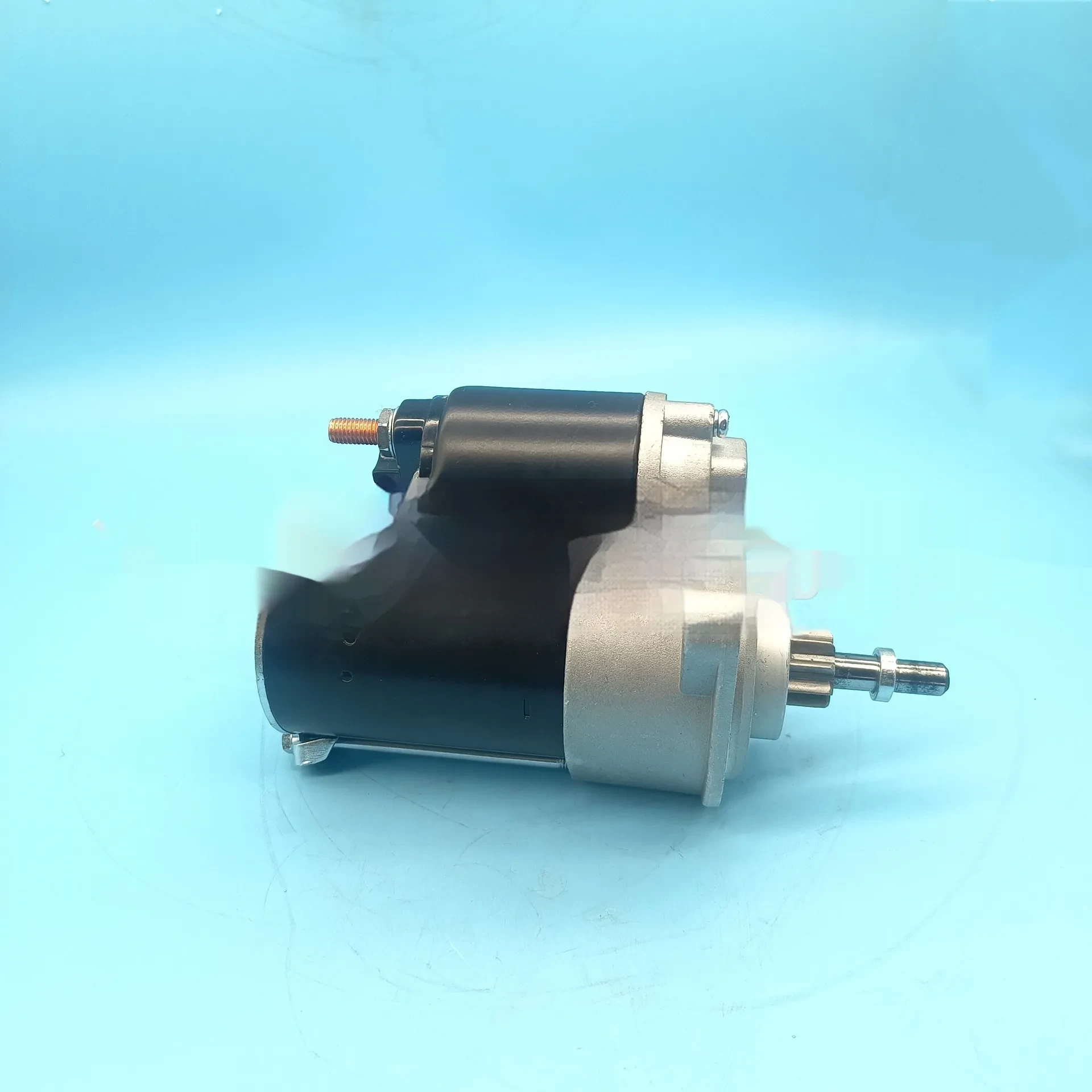 High-Output 12V Starter Motor for Audi & Volkswagen Engines
