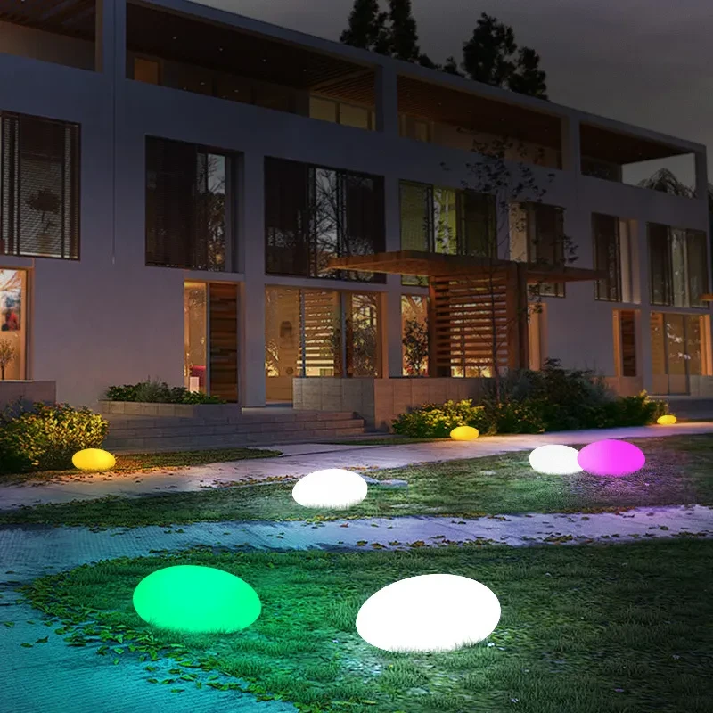 Solar LED Grass Lamp with RGB Color and Remote Control