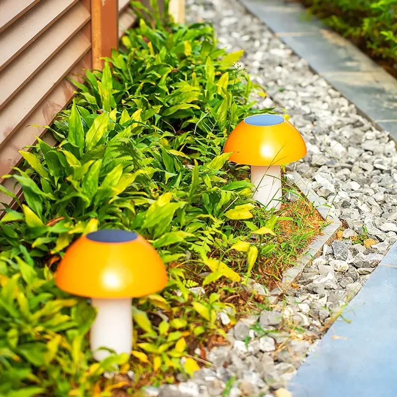 Solar Mushroom LED Lawn Light for Garden and Landscape Decoration