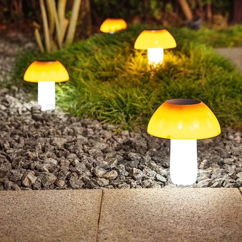 Solar Mushroom LED Lawn Light for Garden and Landscape Decoration