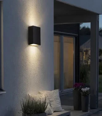 Modern Weatherproof Yard Mounted Illumination Fixture for Exteriors