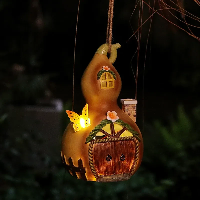 Twinkling Solar Gourd Lantern for Courtyard Ambiance