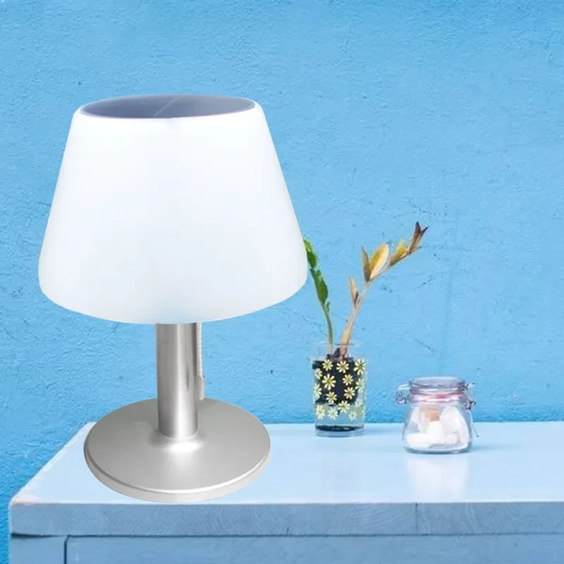 Portable Energy-Saving Outdoor Light with Manual Operation for Patio