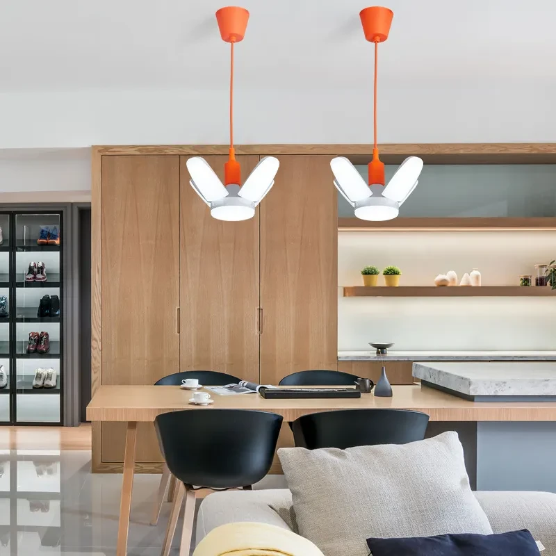 Folding LED Trilobe Leaf Light for Home & Commercial Spaces