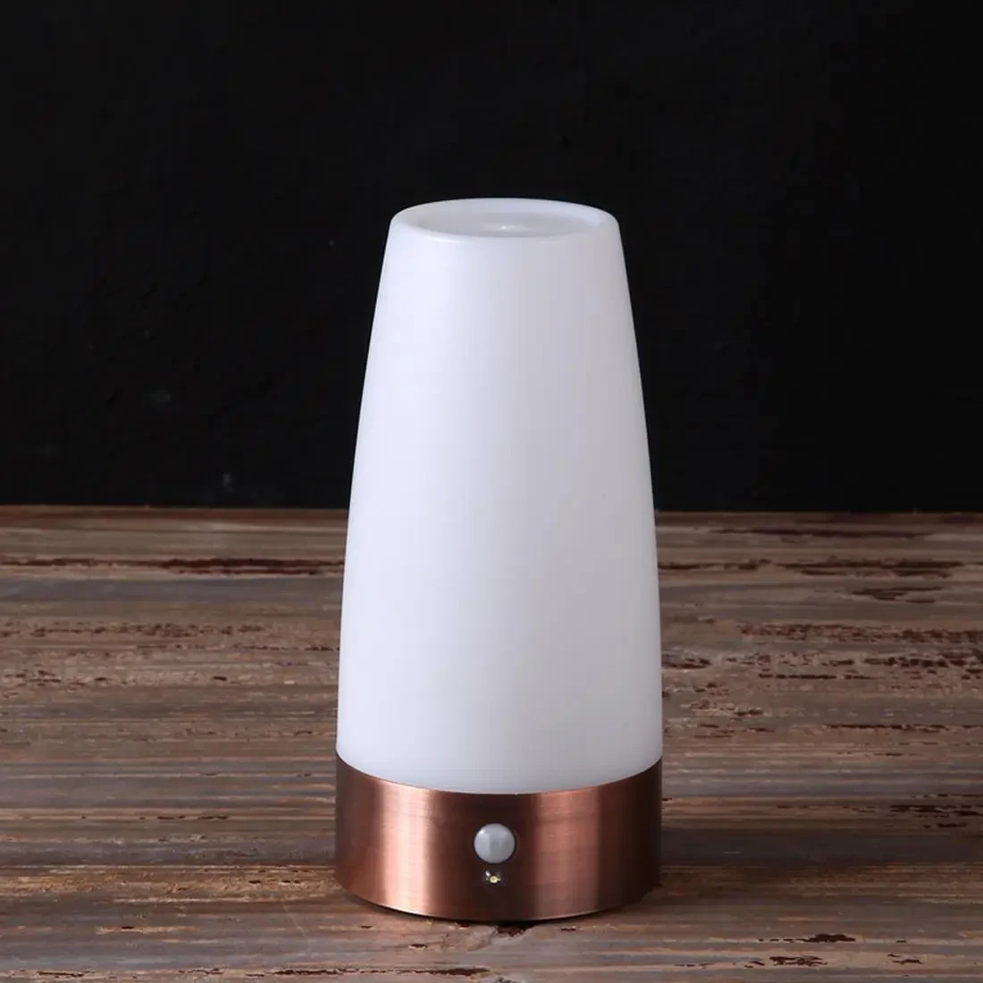 Wireless Outdoor Motion Sensor Wall Light for Pathways