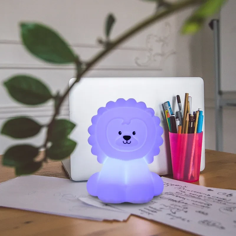 Lion-Shaped Color-Changing LED Night Lamp for Bedroom Ambience