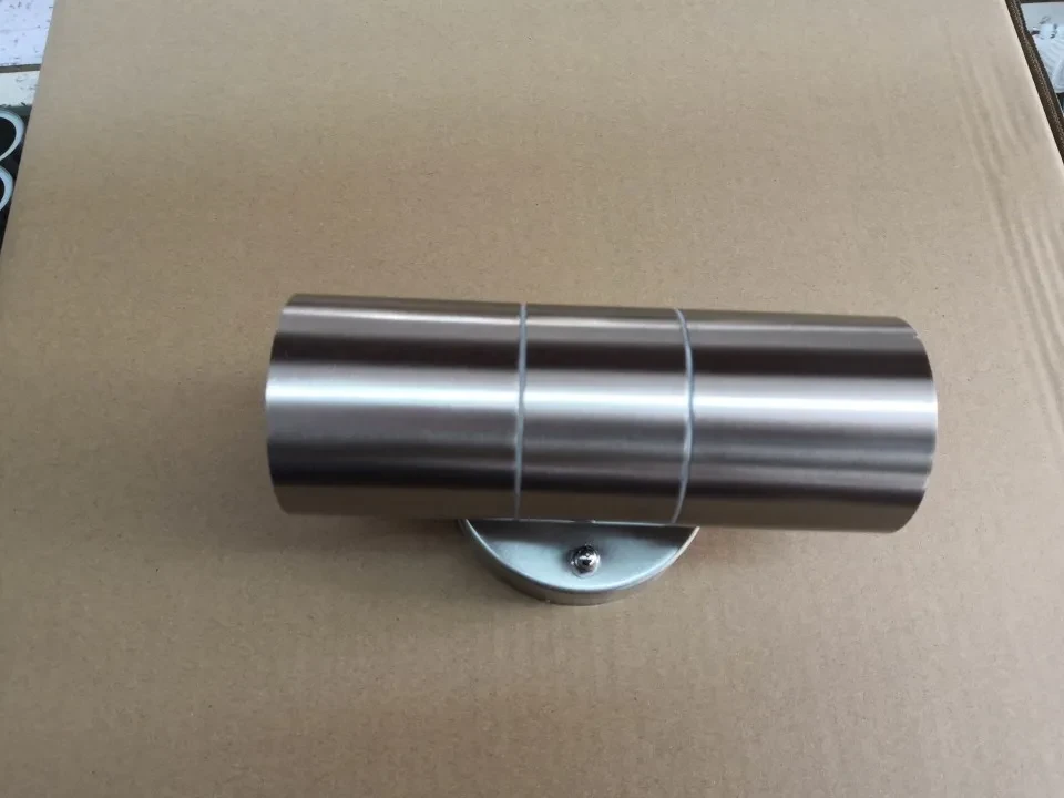 Waterproof Outdoor Double-Head LED Wall Spotlight Modern Corridor Lamp