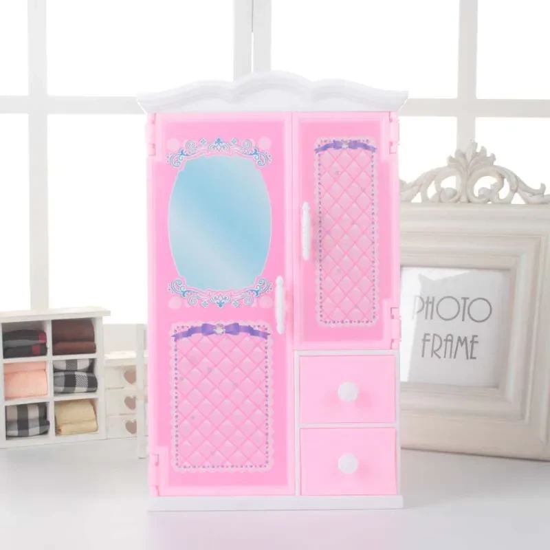 Barbie Doll Wardrobe Set