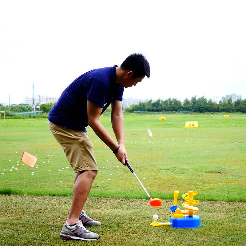 Automatic Golf Ball Pitching Machine