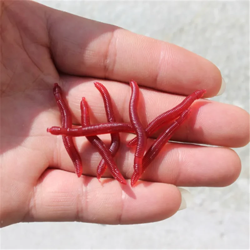 Fishy Red Worm Bionic Bait